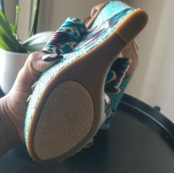 JustFab Turquoise Topanga - Picture 6 of 6